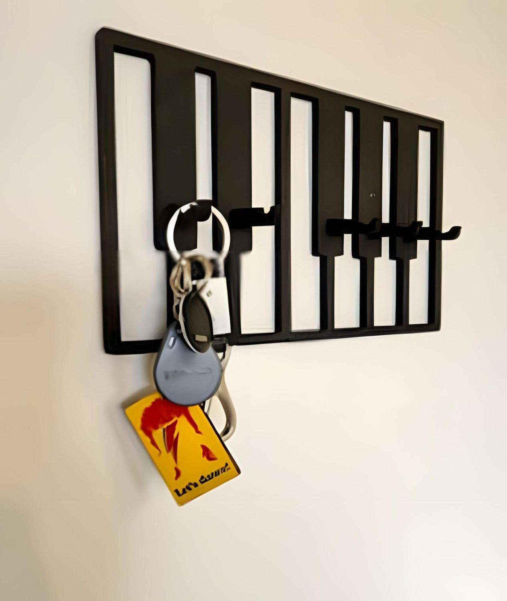 Apartamento Dois Quartos, Vitrola, Colecao Vinil, Prox Barigui *
