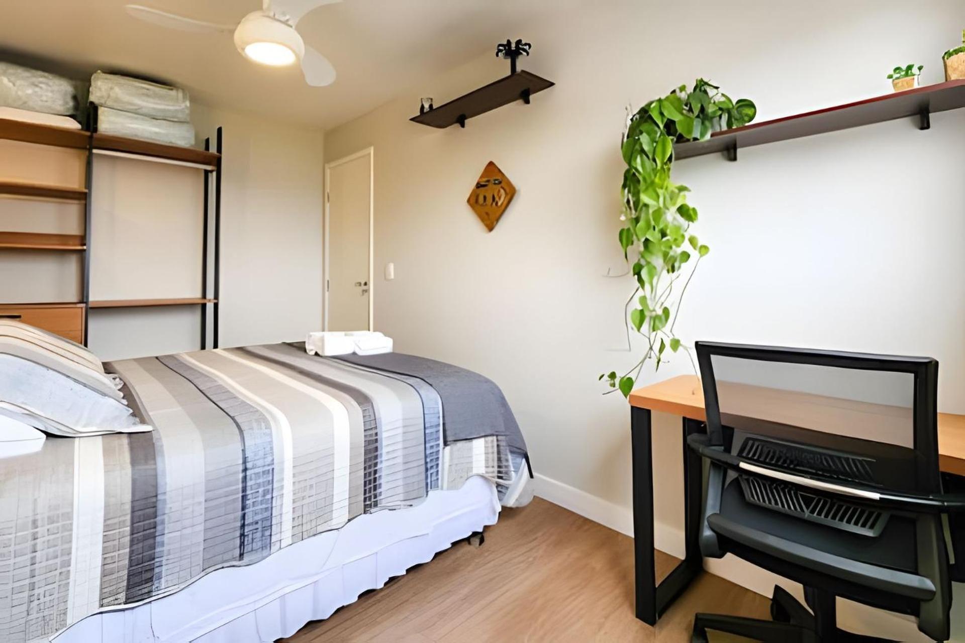 Dois Quartos, Vitrola, Colecao Vinil, Prox Barigui Apartamento Curitiba